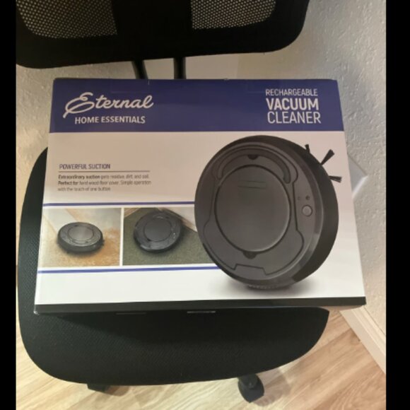 ❤️3/$12 Eternal Home Essentials Rechargeable Vacuum - Picture 2 of 4